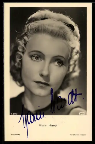 AK Schauspielerin Karin Hardt mit ernstem Blick, Autograph