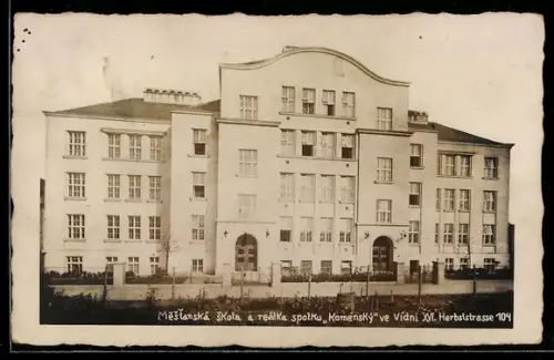 AK Wien, Mestanská skola a reálka spolku Komensky, Herbststrasse 104