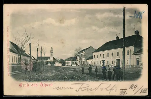 AK Wien, Aspern, Strassenpartie, Blick zur Kirche