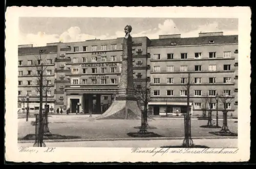 AK Wien, Winarskyhof mit Lassalledenkmal