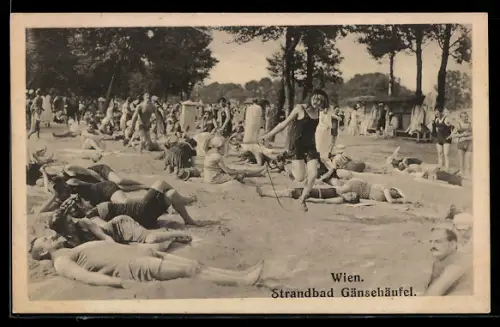 AK Wien, Badegäste im Strandbad Gänsehäufel