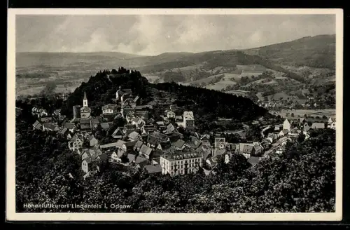 AK Lindenfels i. Odenwa., Totalansicht aus der Vogelschau mit angrenzendem Wald