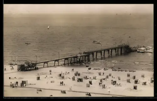 AK Swinemünde, Ostseebad, Seebrücke und Strand