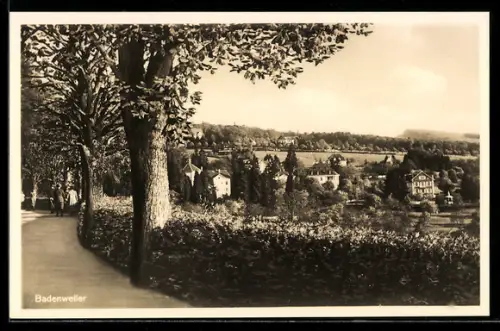 AK Badenweiler, Blick auf den Ort und Umgebung