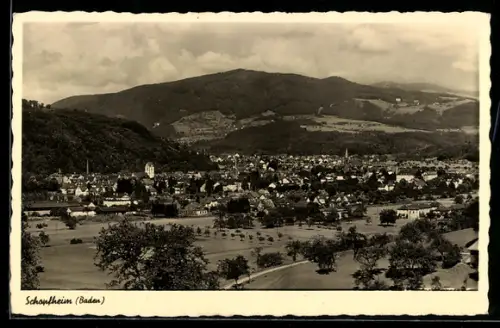AK Schopfheim /Baden, Gesamtansicht des Ortes und Umgebung