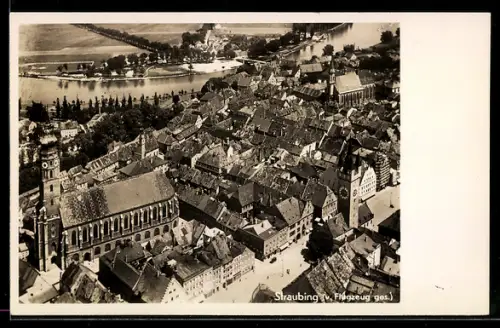 AK Straubing, Luftaufnahme Altstadt, Kirche, Stadtturm