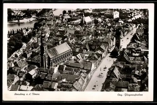 AK Straubing a. d. Donau, Luftaufnahme Altstadt, Kirche, Stadtturm