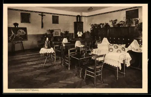 AK Wasserburg am Inn, Erziehungs-Institut der Englischen Fräulein, Handarbeitssaal, Innenansicht