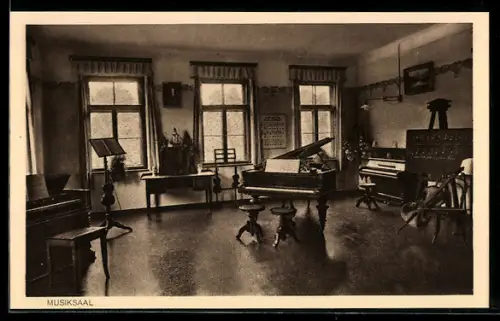 AK Wasserburg am Inn, Erziehungs-Institut der Englischen Fräulein, Musiksaal, Innenansicht