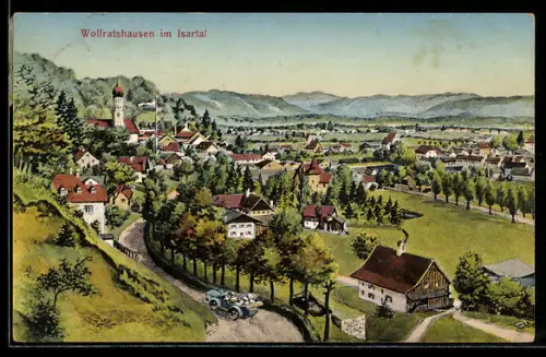 AK Wolfratshausen im Isartal, Ortsansicht mit Kirche und umliegender Landschaft