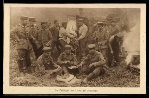 AK Soldaten beim Abkochen im Feldlager am Rande der Argonnen