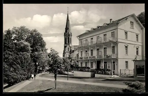 AK Schlangenbad im Taunus, Park-Hotel, Kirche