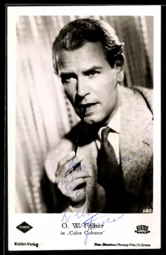 AK Schauspieler O. W. Fischer mit Pfeife in Cuba Cabana, Autograph