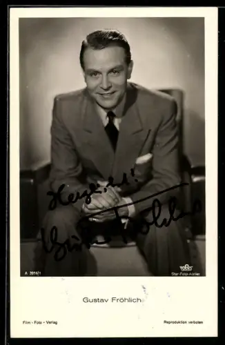 AK Schauspieler Gustav Fröhlich lächelnd, Autograph