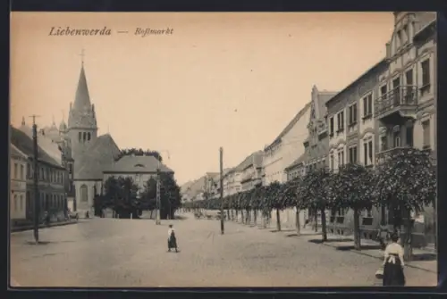 AK Liebenwerda, Rossmarkt mit Blick zur Kirche