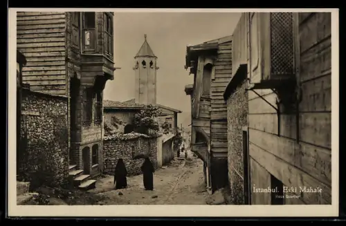 AK Istanbul, Eski Mahale