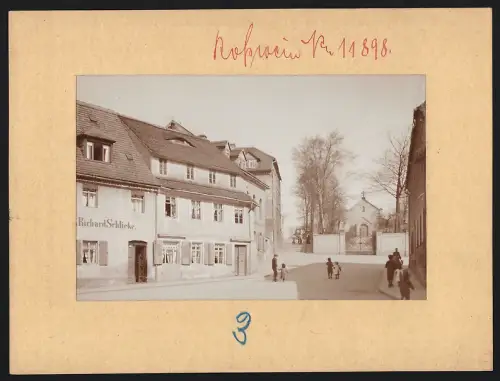 Fotografie Brück & Sohn, Meissen, Ansicht Rosswein, Kreuzplatz mit Ladengeschäft von Richar Schlicke