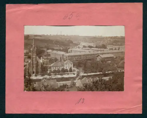 Fotografie Brück & Sohn, Meissen, Ansicht Meissen, Meissner Porzellanmanufaktur & katholische Kirche