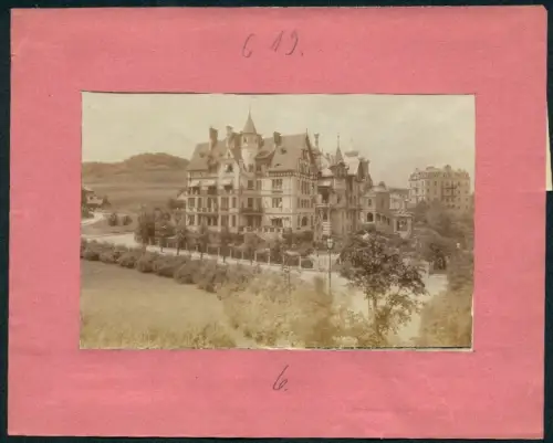Fotografie Brück & Sohn, Meissen, Ansicht Karlsbad, Villa Schäffler & Villa Rosenfeld im Westend