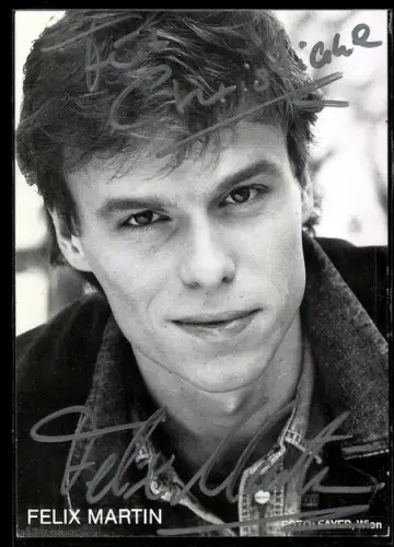 AK Schauspieler Felix Martin mit Jeansjacke, Autograph