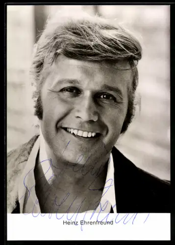 AK Schauspieler Heinz Ehrenfreund lächelnd im Porträt, Autograph