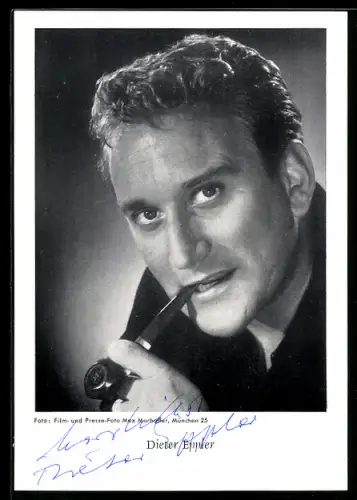 AK Schauspieler Dieter Eppler mit Pfeife, Autograph