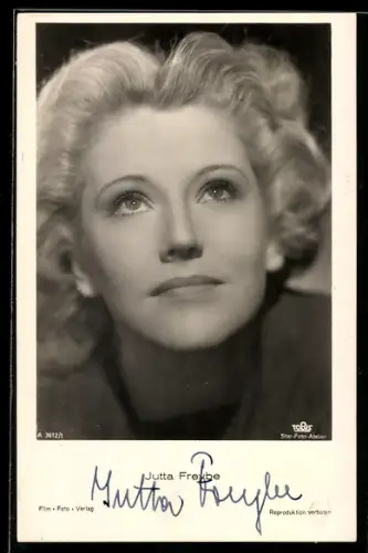 AK Schauspielerin Jutta Freybe im Halbprofil, Autograph