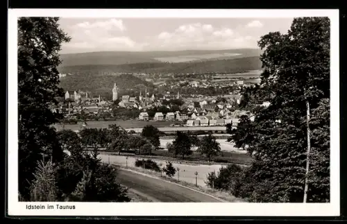AK Idstein im Taunus, Teilansicht mit Strassenpartie