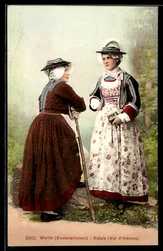AK Wallis, Evolenerinnen in Tracht