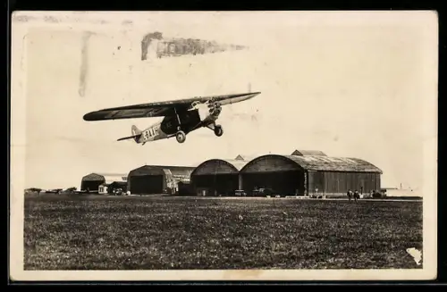 AK Wien-Aspern, Flughafen Aspern, Flugzeug beim Start