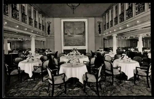 AK Passagierschiff Hamburg der Hamburg-Amerika Linie, Speisesaal 1. Klasse