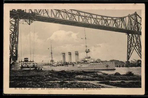 AK Kleiner Kreuzer S.M.S. Mainz passiert die Hochbrücke bei Rendsburg, Kriegsschiff