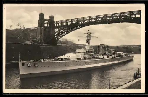 AK Panzerschiff Deutschland im Kaiser Wilhelm-Kanal unter der Levensauer Hochbrücke
