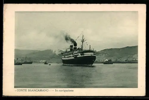 AK Passagierschiff Conte Biancamano vom Lloyd Sabaudo Genua in Heckansicht vor dem Hafen