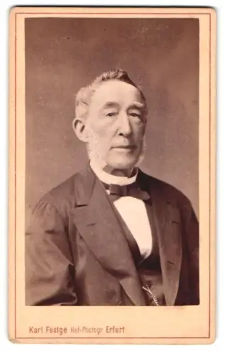 Fotografie Karl Festge, Erfurt, Anger 51, Porträt des Herr Eckhardt