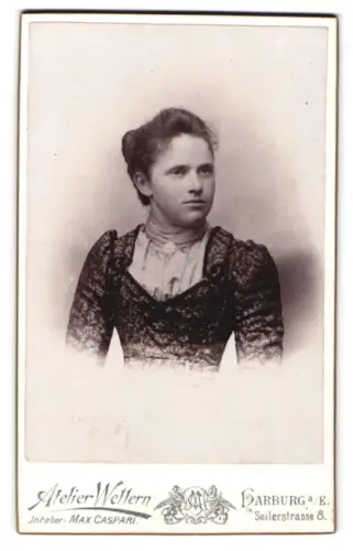 Fotografie Atelier Wettern, Harburg, Seilerstrasse 8, Porträt einer jungen Frau