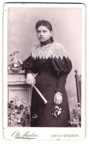Fotografie Otto Martin, Dresden-Löbtau, Reisewitzerstrasse 20, Porträt einer Frau mit Spitzendekor