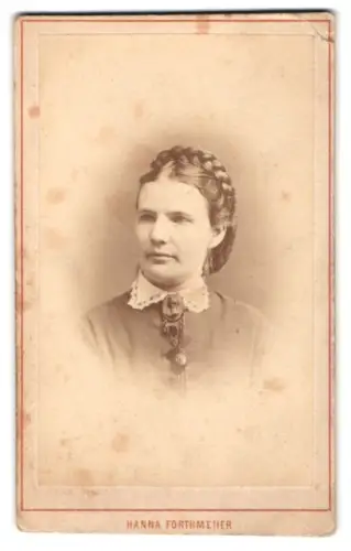 Fotografie Hanna Forthmeiier, Helsingborg, Porträt der Frau Marlen Eva