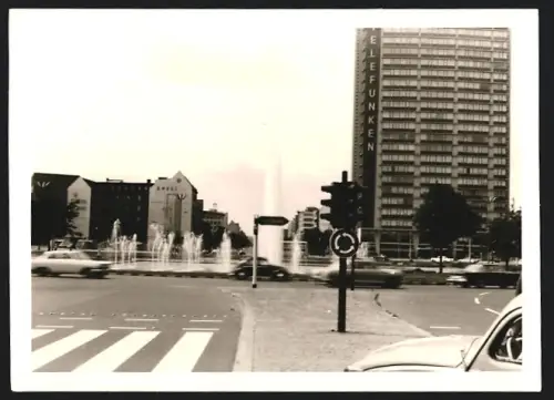 Fotografie unbekannter Fotograf, Ansicht Berlin-Charlottenburg, Telefunken-Hochhaus am Ernst-Reuter-Platz 7