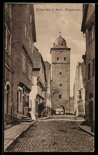 AK Ochsenfurt a. Main, Strassenpartie mit Klingenturm