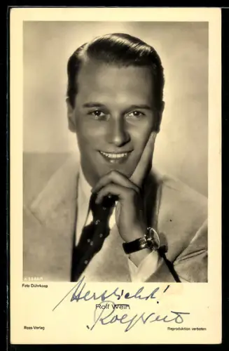 AK Schauspieler Rolf Weih lächelt im Anzug, Autograph