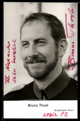 AK Schauspieler Burno Trost als Leutnant Nielsen in Am Wege, Autograph