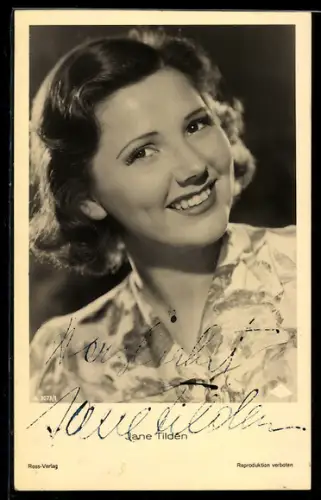 AK Schauspielerin Jane Tilden, von vorn in einer Bluse abgelichtet, Autograph