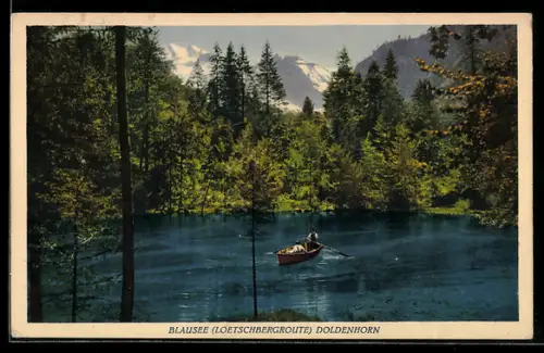 AK Blausee, Ruderboot auf dem See und Doldenhorn