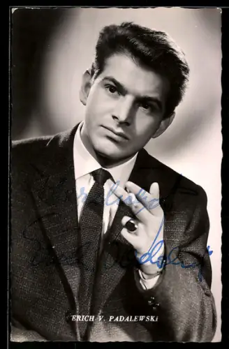 AK Schauspieler Erich v. Padalewski im Anzug, Autograph