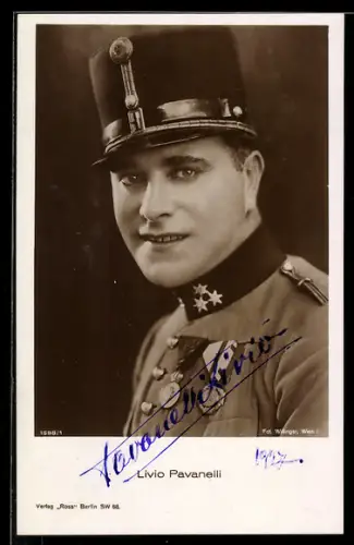 AK Schauspieler Livio Pavanello im Kostüm, Autograph