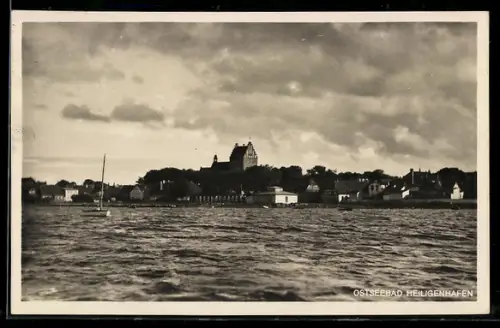 AK Heiligenhafen, Blick zur Küste