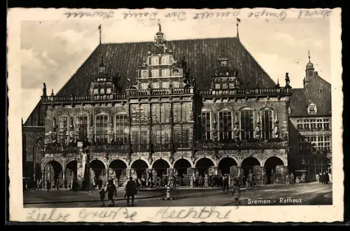 AK Bremen, Rathaus mit Strassenpartie