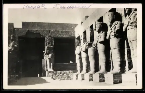 AK Karnak, Court and Colossus Statues of Ramses III