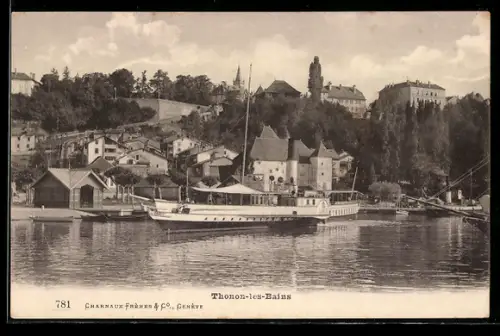 AK Thonon-les-Bains, Dampfer am Ufer